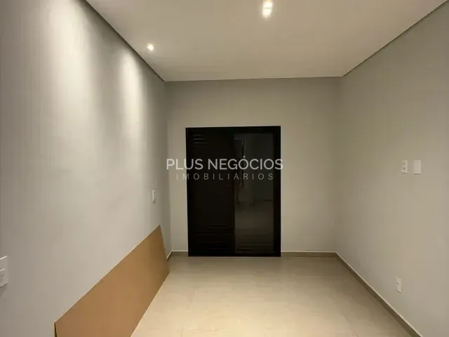 Casa com 155m² 3 quartos e 2 banheiros, à venda, no bairro Horto Florestal em Sorocaba