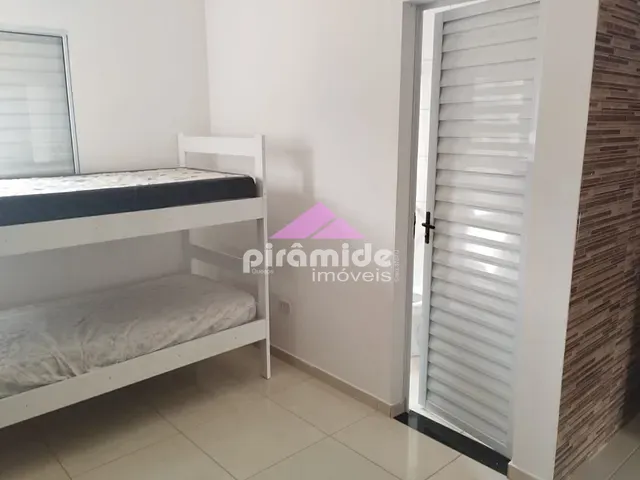 Casa com 100m² 2 quartos e 3 banheiros, à venda, no bairro Jardim do Sol em Caraguatatuba
