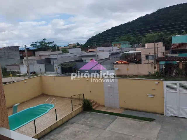 Casa com 100m² 2 quartos e 3 banheiros, à venda, no bairro Jardim do Sol em Caraguatatuba