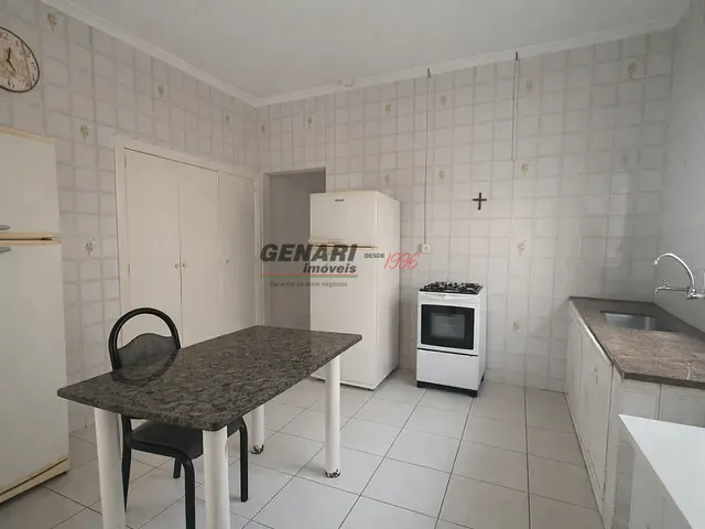 Casa com 300m² 4 quartos e 3 banheiros, à venda, no bairro Centro em Indaiatuba