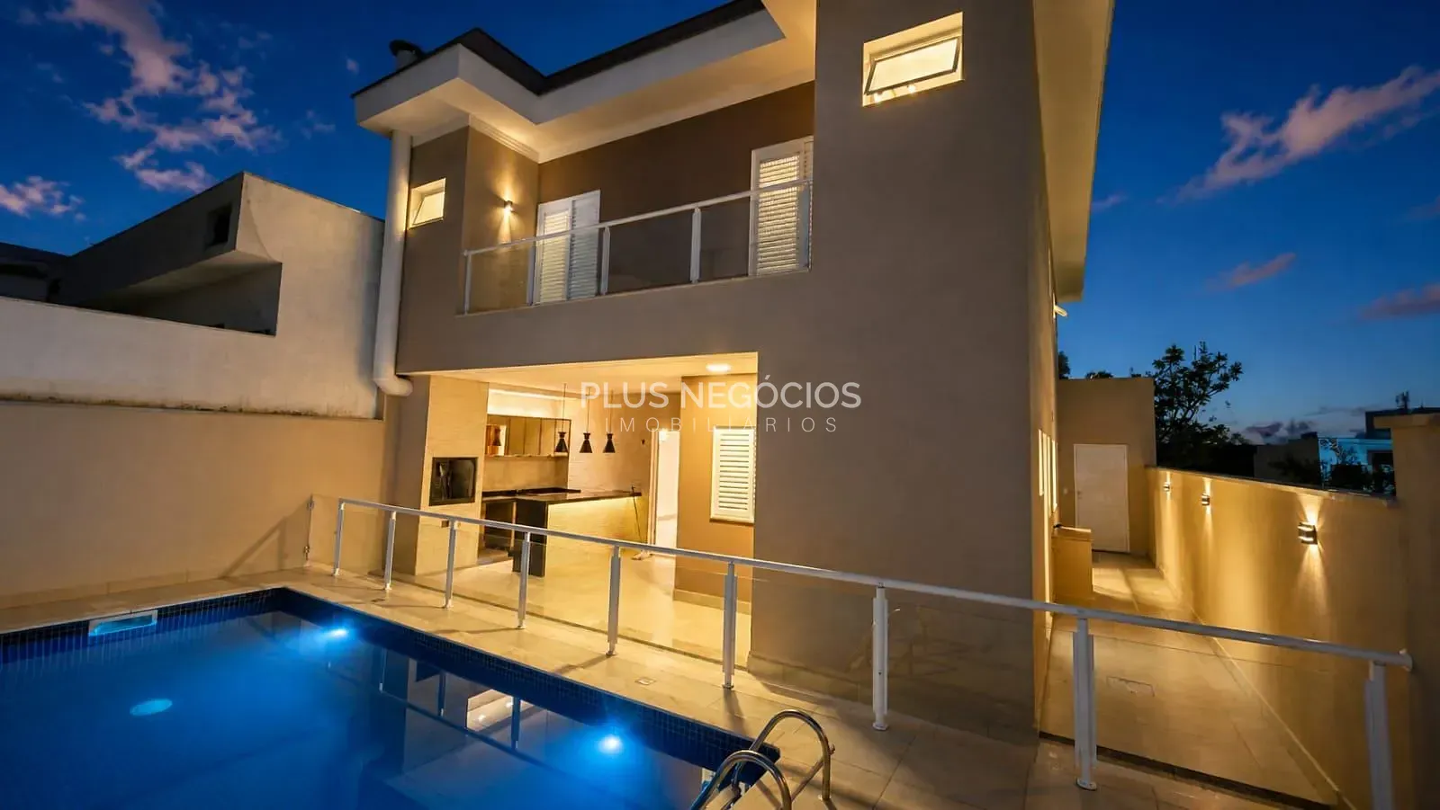 Casa, 3 quartos, 225 m² - Foto 1