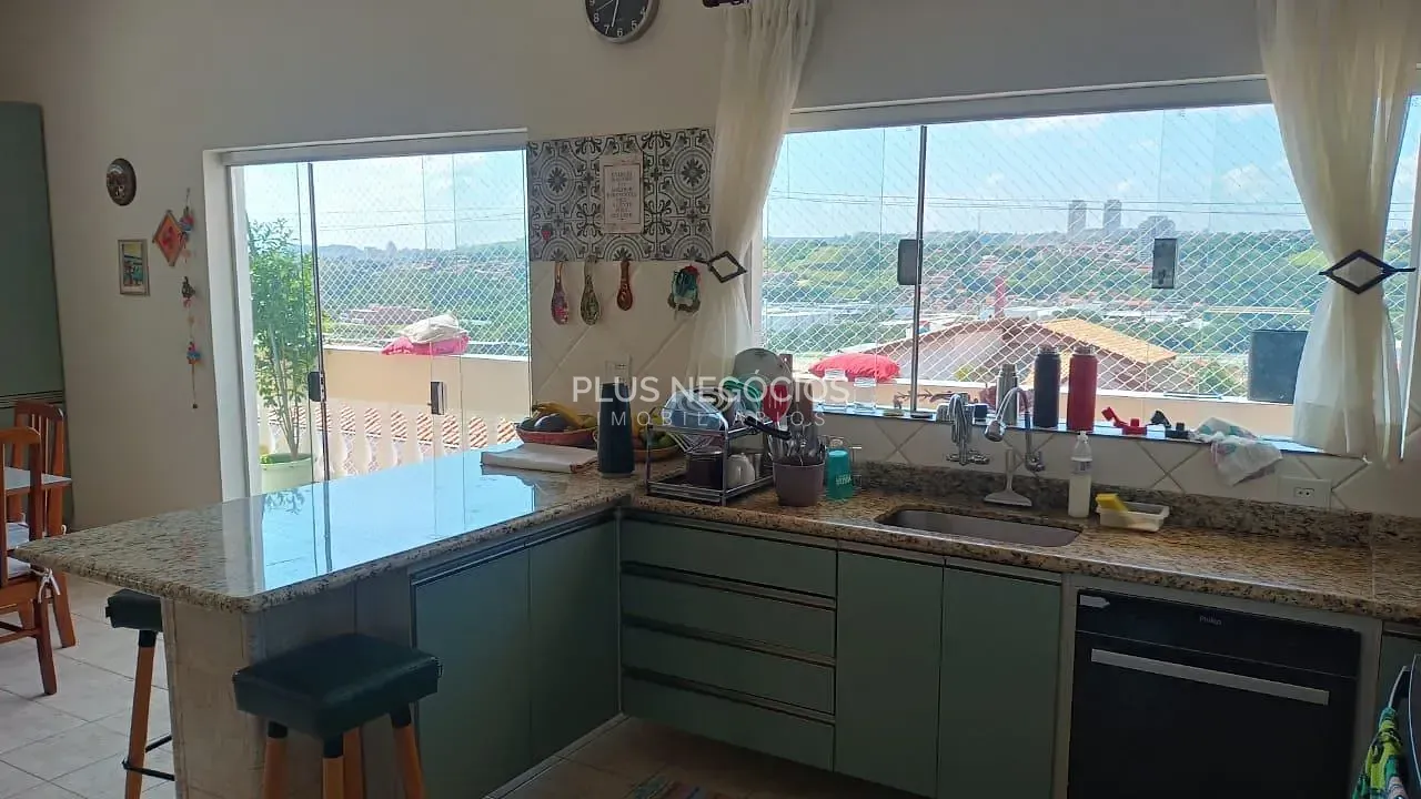 Casa, 3 quartos, 233 m² - Foto 5