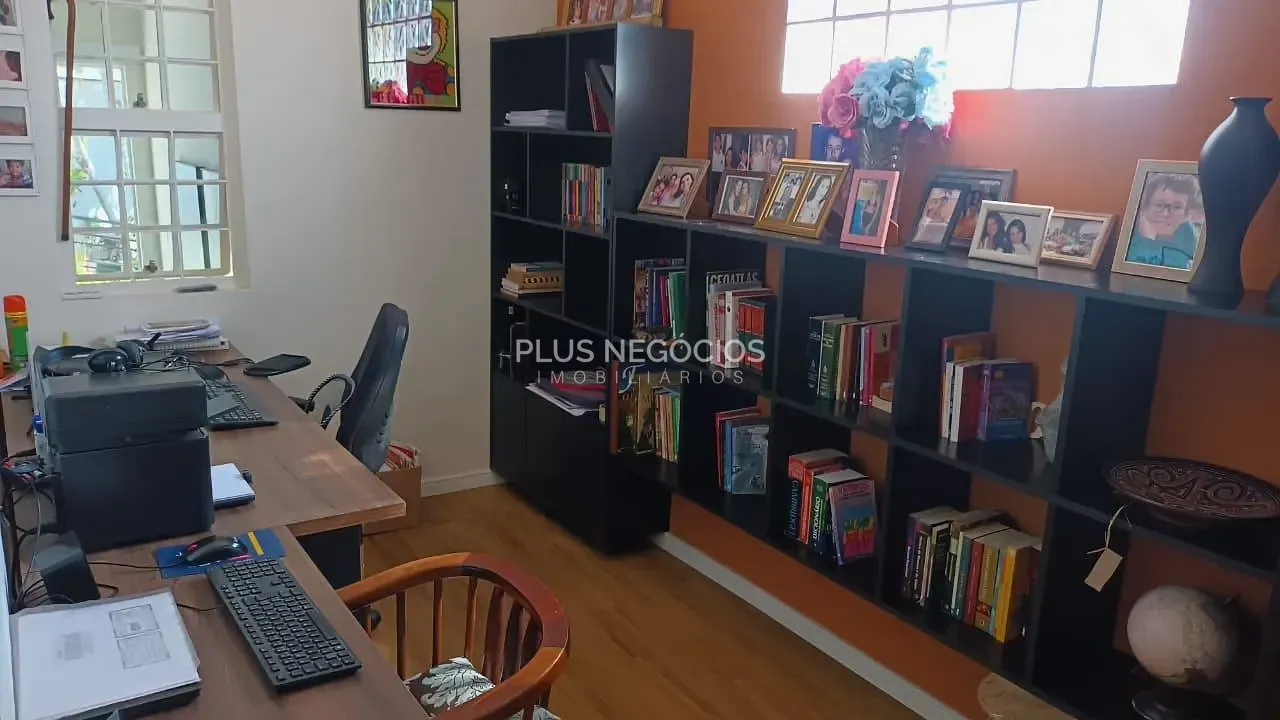 Casa, 3 quartos, 233 m² - Foto 12
