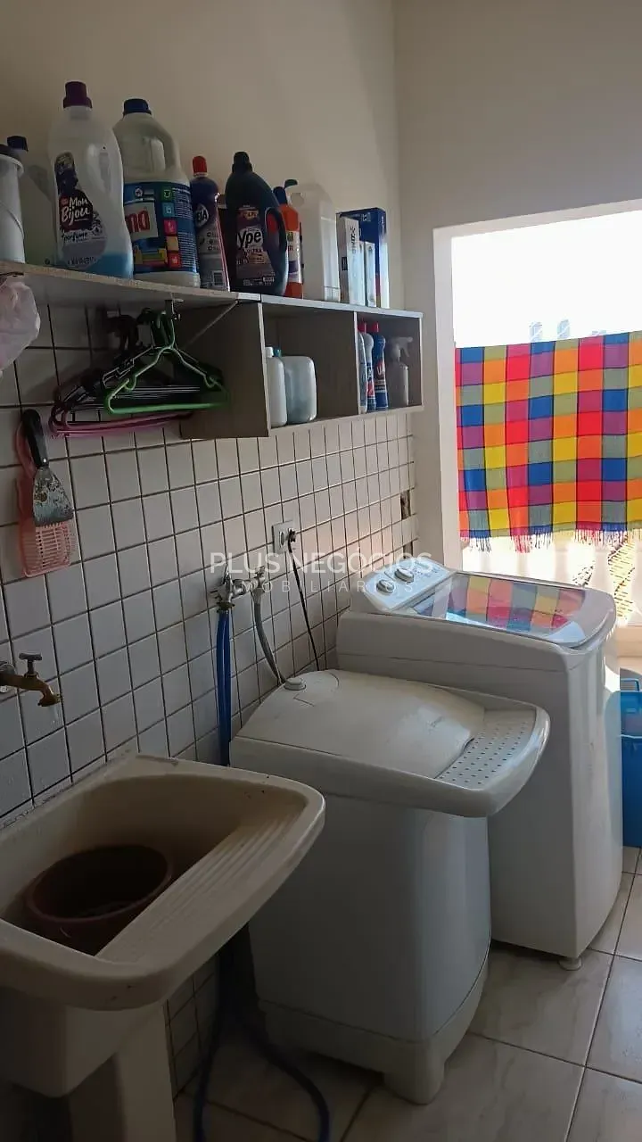 Casa, 3 quartos, 233 m² - Foto 13