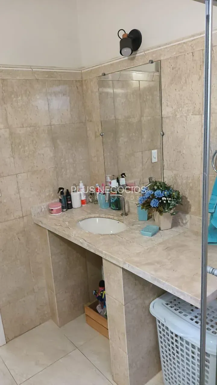 Casa, 3 quartos, 233 m² - Foto 15