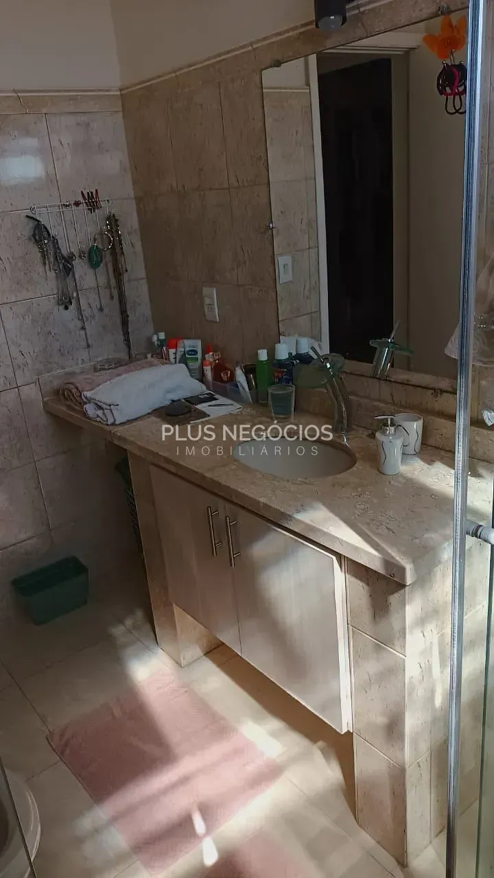 Casa, 3 quartos, 233 m² - Foto 18