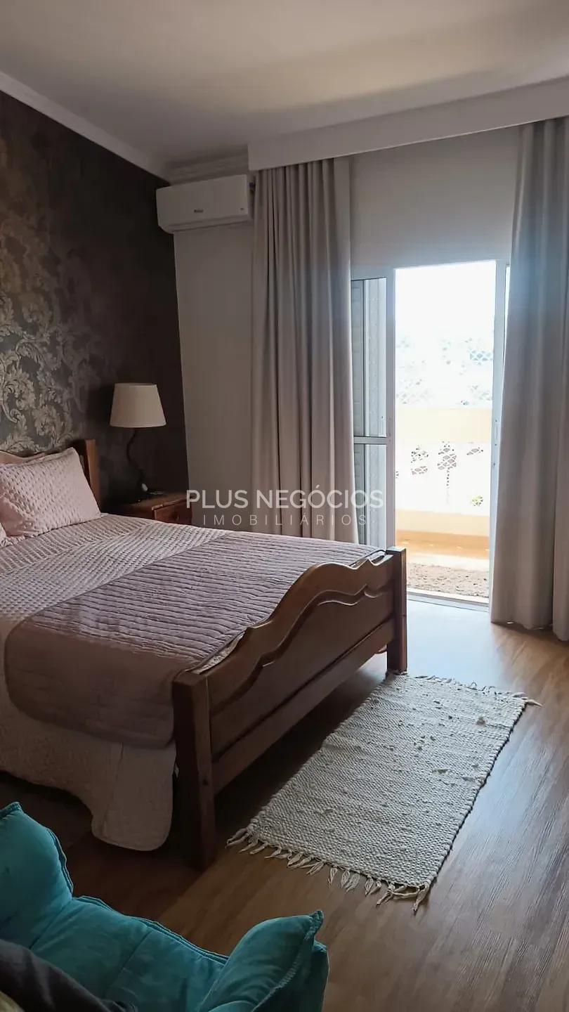 Casa, 3 quartos, 233 m² - Foto 20