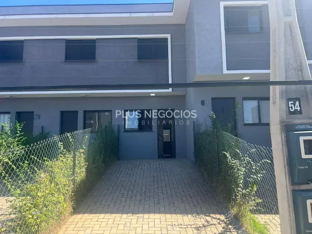 Casa 2 quartos e 2 banheiros, à venda, no bairro Jardim Piazza di Roma em Sorocaba