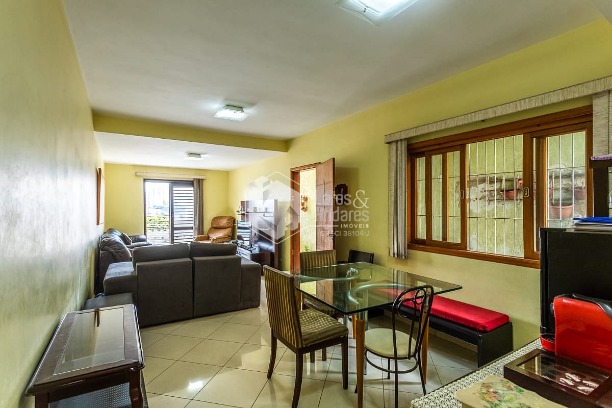 Casa, 4 quartos, 210 m² - Foto 2