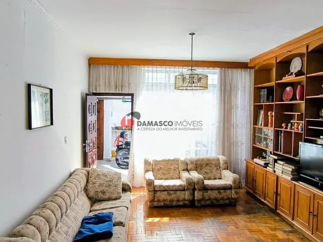 Casa com 214m² 3 quartos e 2 banheiros, à venda, no bairro Santa Paula em São Caetano do Sul
