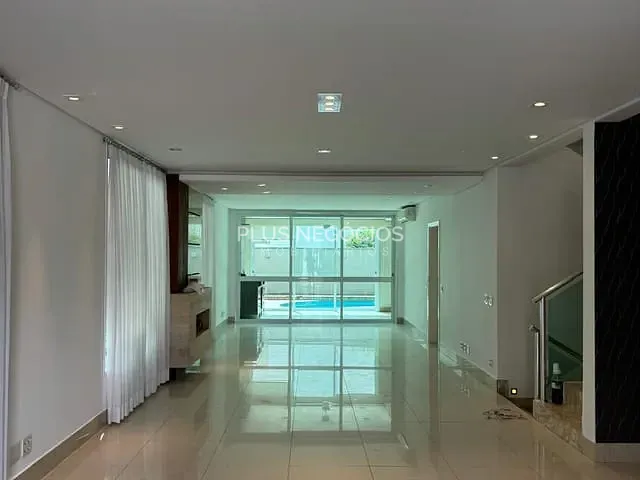Casa 4 quartos e 7 banheiros, à venda ou para alugar, no bairro Parque Campolim em Sorocaba