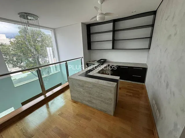 Casa 4 quartos e 7 banheiros, à venda ou para alugar, no bairro Parque Campolim em Sorocaba