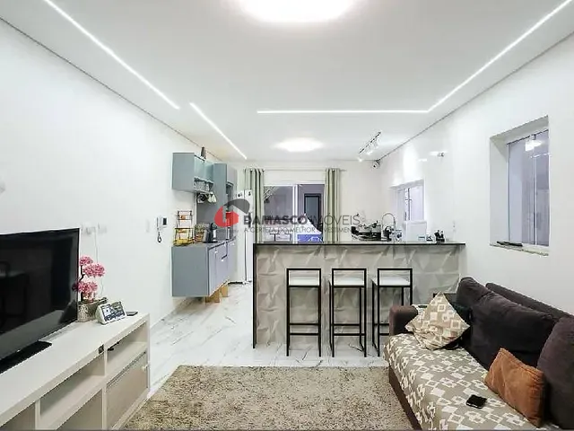 Casa 3 quartos e 2 banheiros, à venda, no bairro Santa Maria em São Caetano do Sul