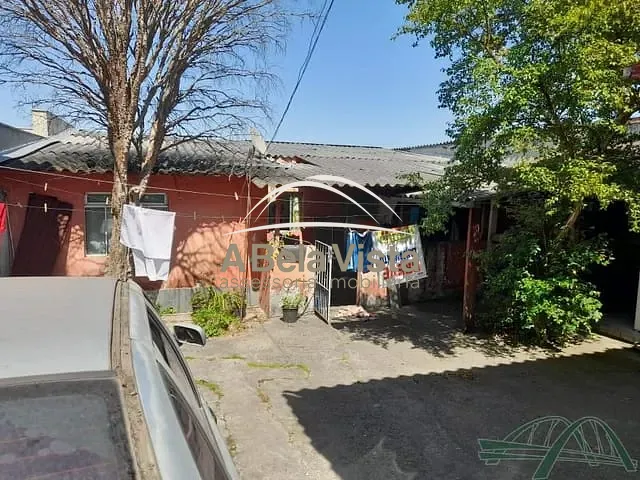 Casa com 300m² 3 quartos e 2 banheiros, à venda, no bairro ROCHDALE em Osasco