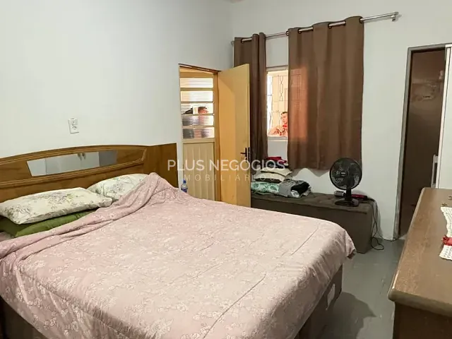 Casa com 126m² 2 quartos e 2 banheiros, à venda, no bairro Jardim Paraná em Sorocaba