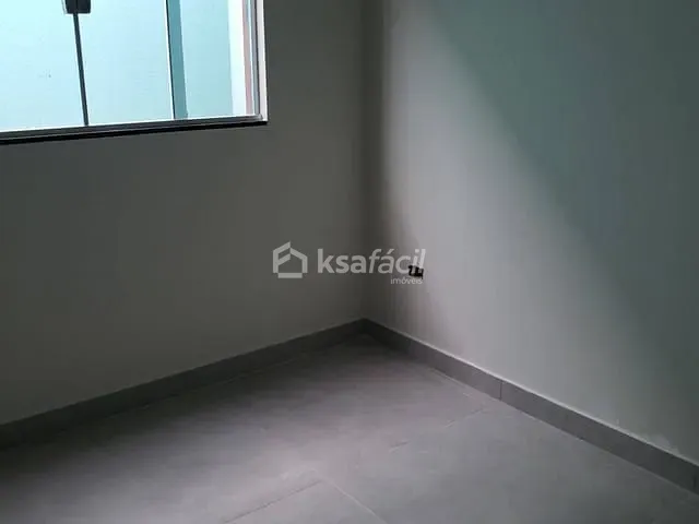 Casa com 180m² 3 quartos e 2 banheiros, à venda, no bairro Vila Santa Luzia em Campo Grande