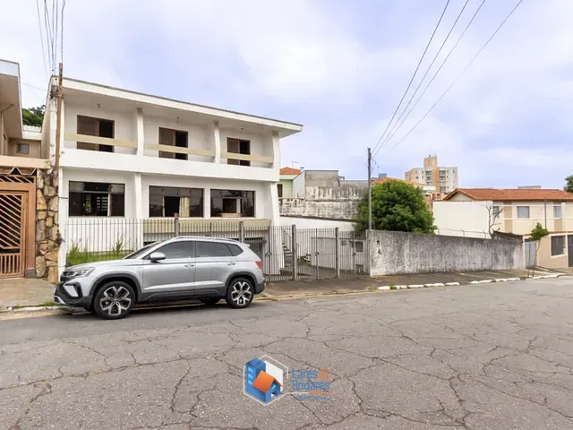 Casa com 400m² 3 quartos e 2 banheiros, à venda, no bairro Vila Marari em São Paulo