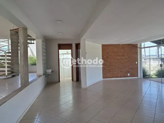 Casa com 1163m² 5 quartos e 6 banheiros, à venda, no bairro Bairro das Palmeiras em Campinas