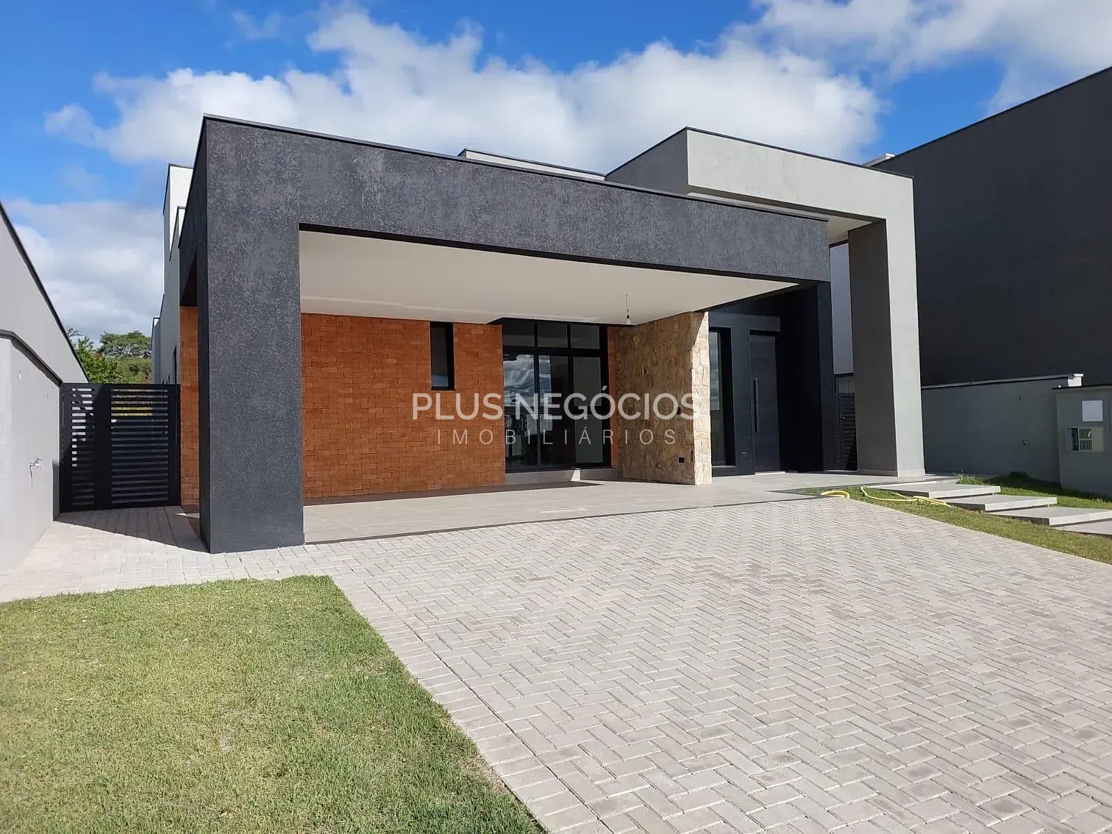 Casa, 3 quartos, 244 m² - Foto 8