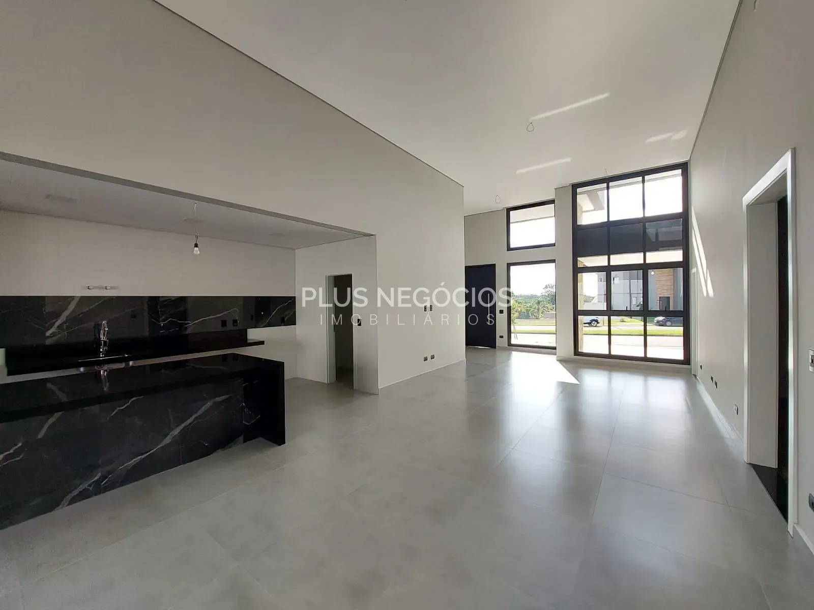 Casa, 3 quartos, 244 m² - Foto 4
