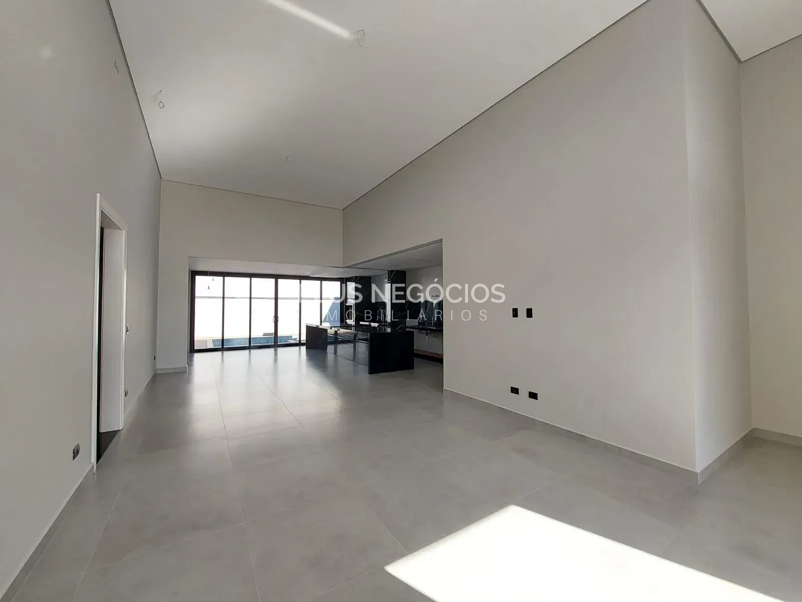 Casa, 3 quartos, 244 m² - Foto 26