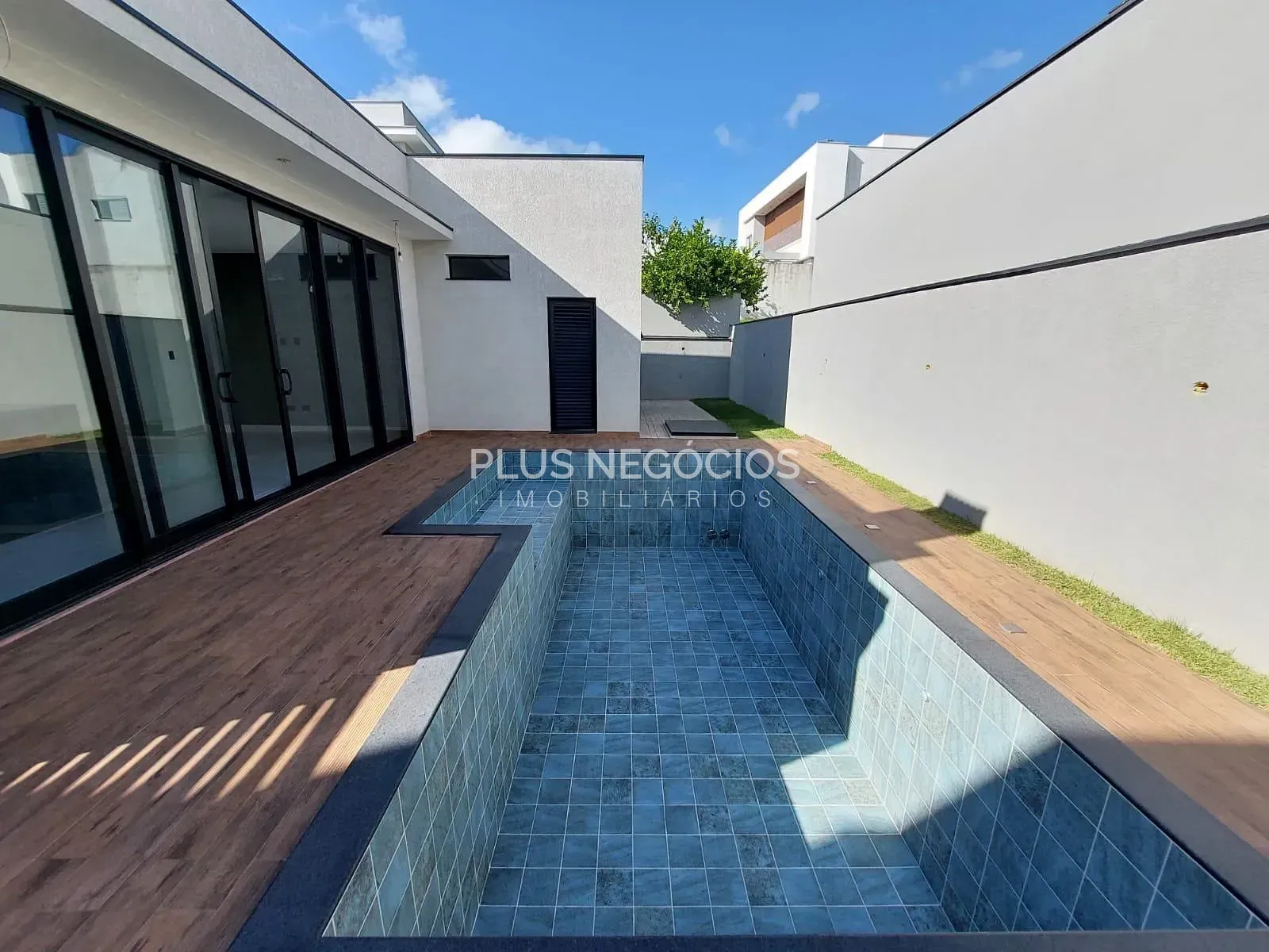 Casa, 3 quartos, 244 m² - Foto 27