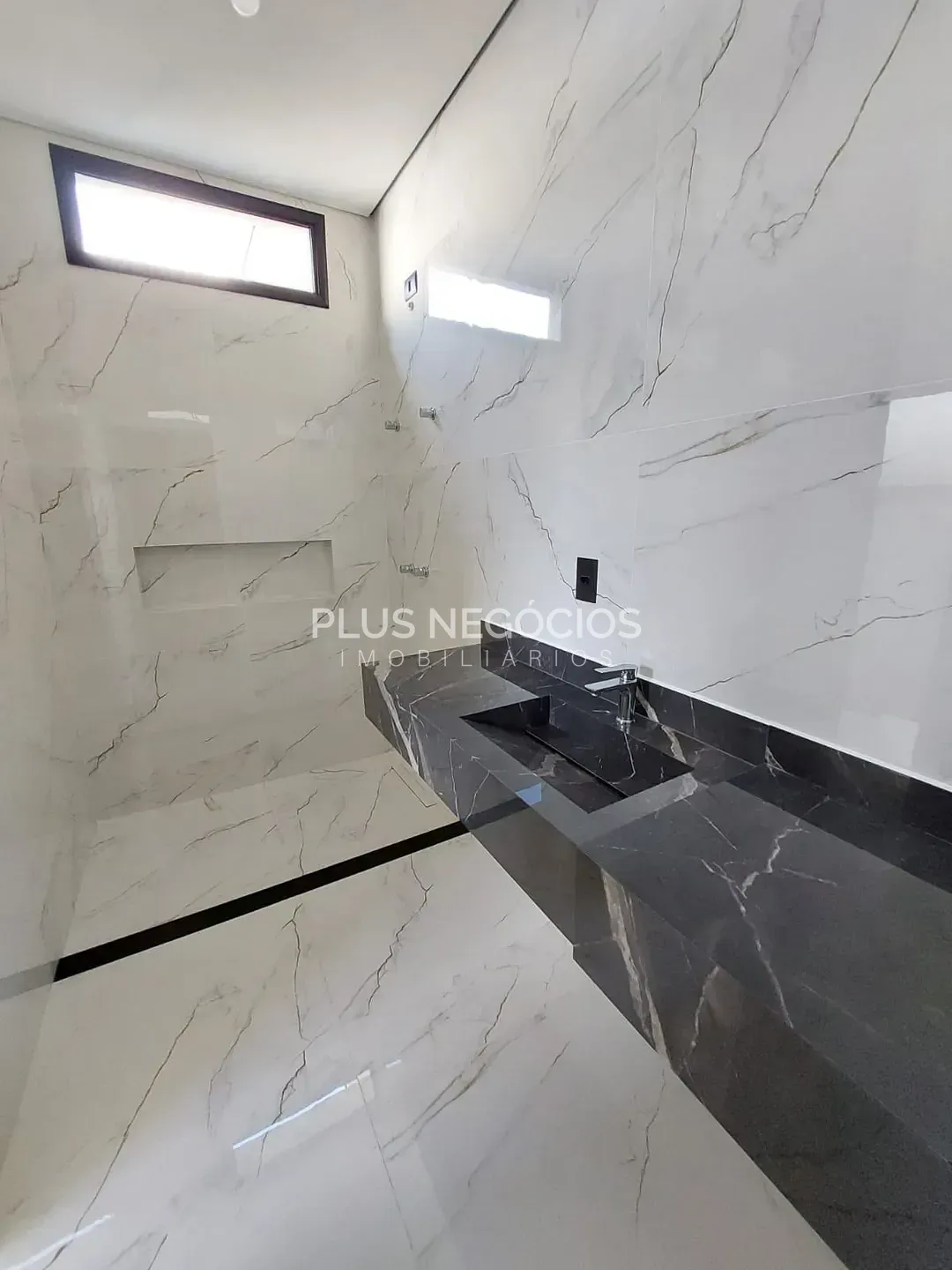 Casa, 3 quartos, 244 m² - Foto 30