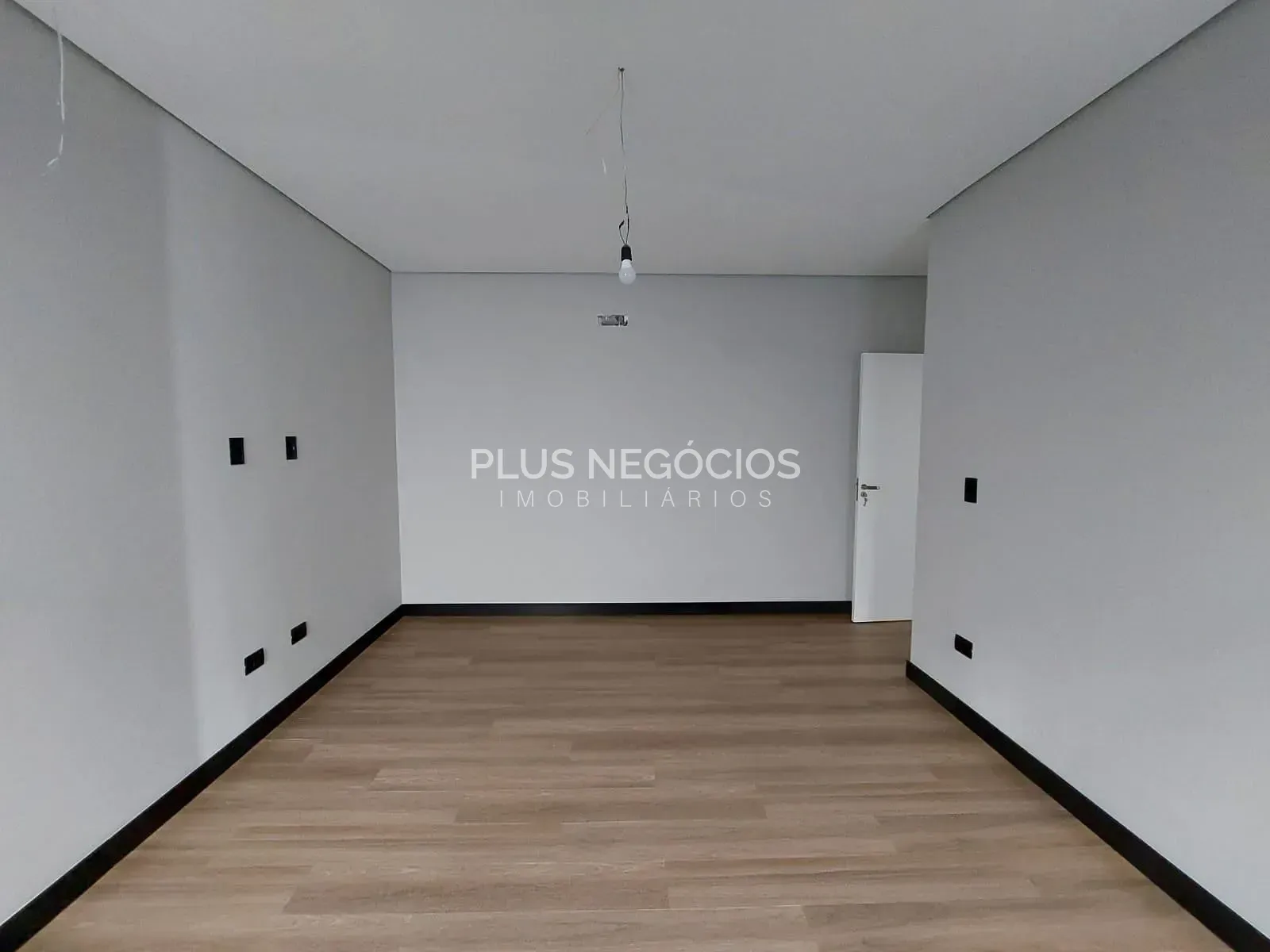 Casa, 3 quartos, 244 m² - Foto 35