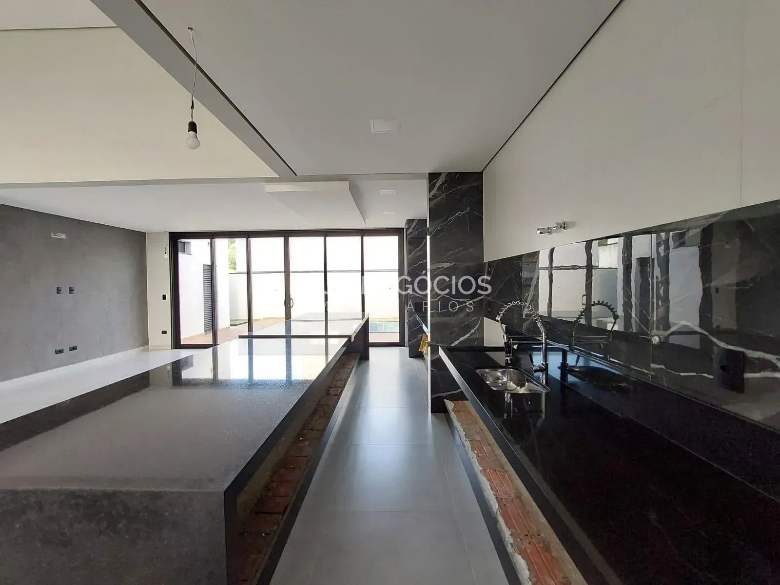Casa, 3 quartos, 244 m² - Foto 41