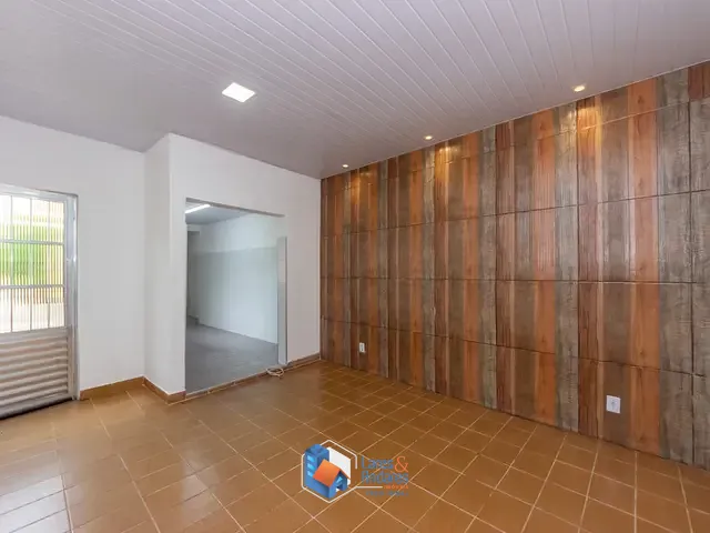 Casa com 200m² 4 quartos e 2 banheiros, à venda, no bairro Cambuci em São Paulo
