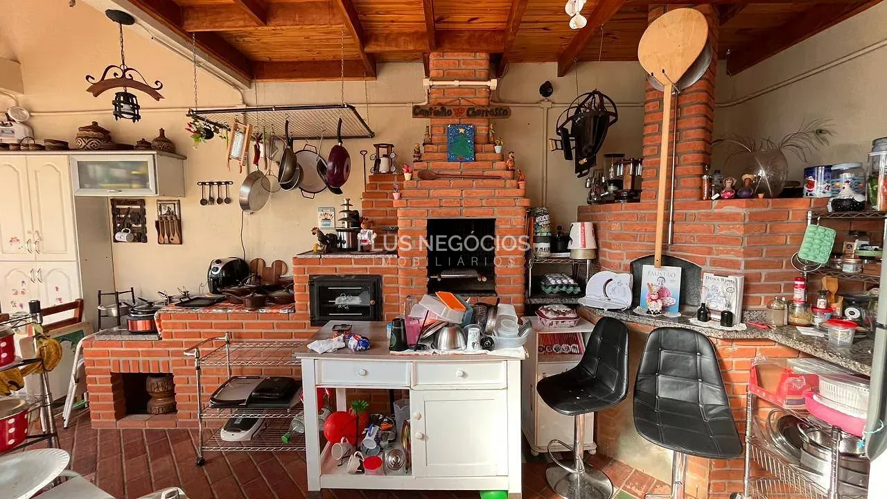 Casa, 3 quartos, 213 m² - Foto 11