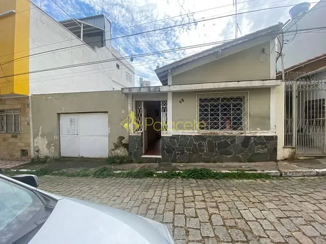 Casa com 180m² 3 quartos e 1 banheiro, à venda, no bairro Santa Rita em Aparecida