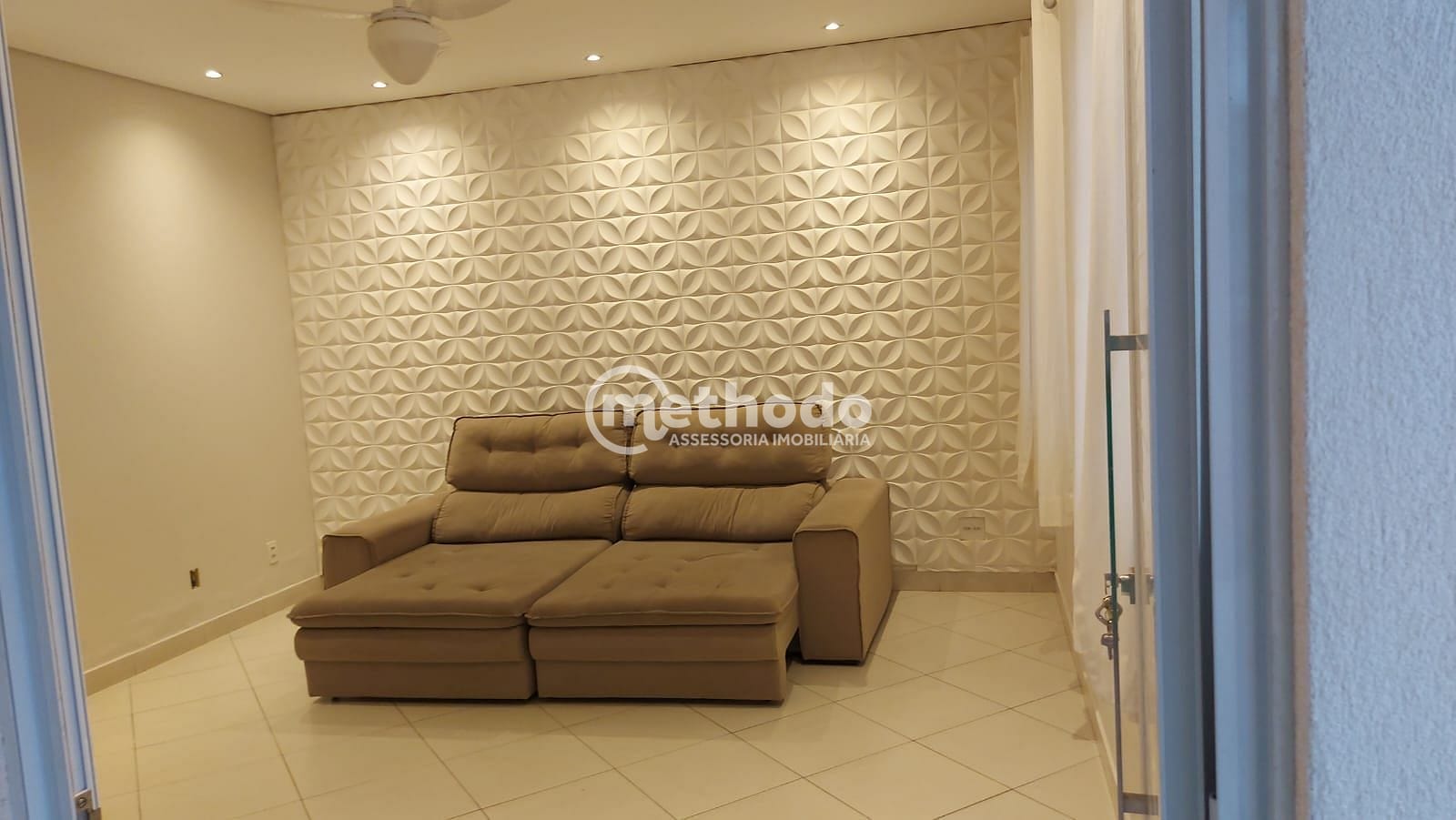 Casa, 3 quartos, 221 m² - Foto 3