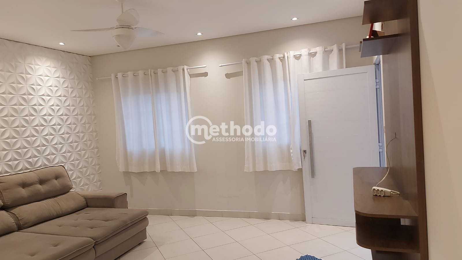 Casa, 3 quartos, 221 m² - Foto 4