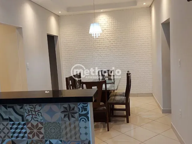 Casa com 339m² 3 quartos e 2 banheiros, à venda, no bairro Jardim Leonor em Campinas
