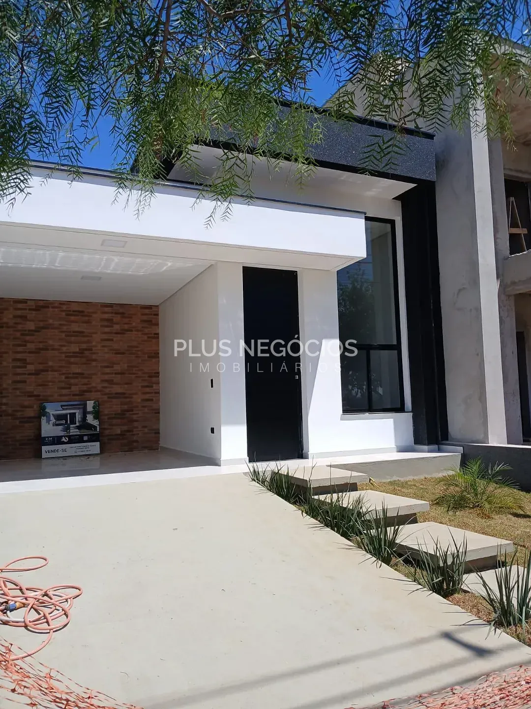 Casa, 3 quartos, 104 m² - Foto 1