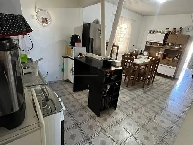 Casa com 300m² 3 quartos e 1 banheiro, à venda, no bairro Centro em Indaiatuba