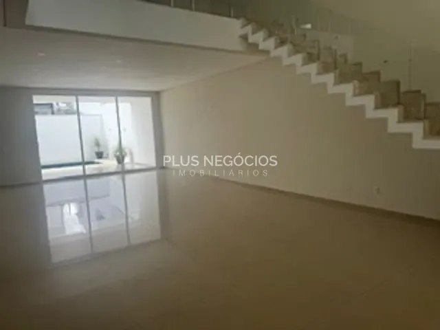 Casa com 360m² 3 quartos e 5 banheiros, à venda, no bairro Parque Campolim em Sorocaba