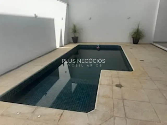 Casa com 360m² 3 quartos e 5 banheiros, à venda, no bairro Parque Campolim em Sorocaba