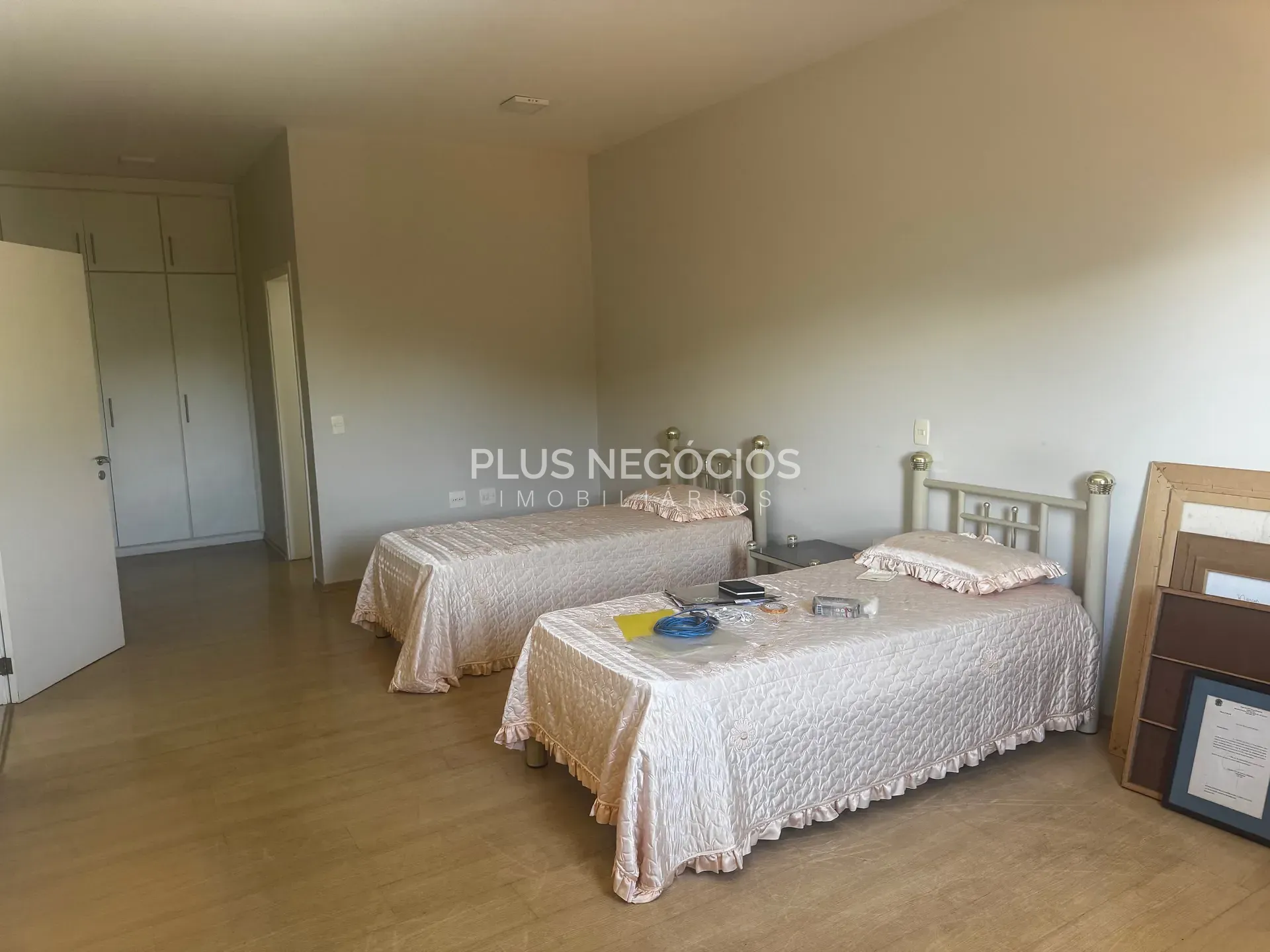 Casa, 3 quartos, 328 m² - Foto 11