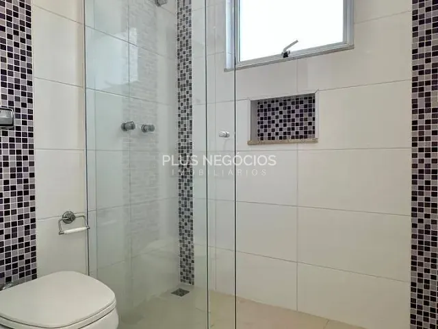 Casa com 250m² 3 quartos e 5 banheiros, à venda, no bairro Granja Olga II em Sorocaba