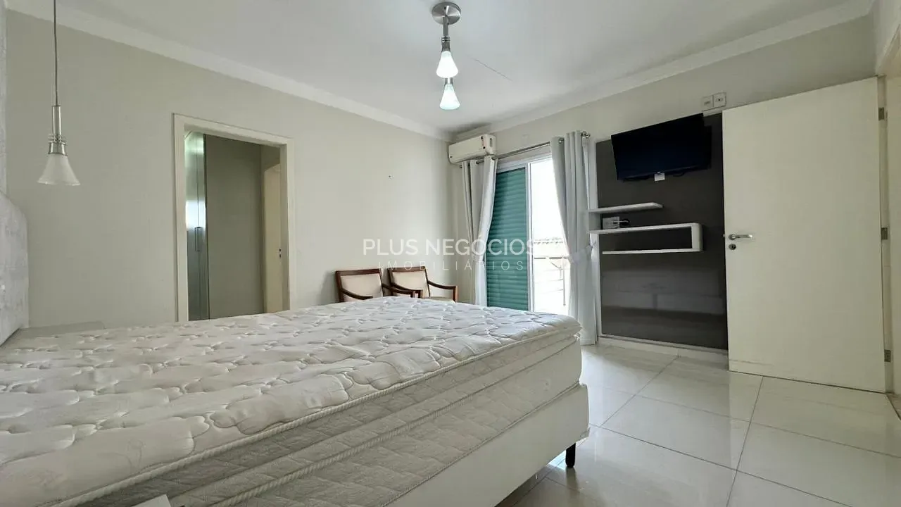 Casa, 3 quartos, 268 m² - Foto 22