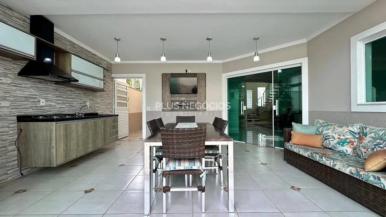 Casa, 3 quartos, 268 m² - Foto 24