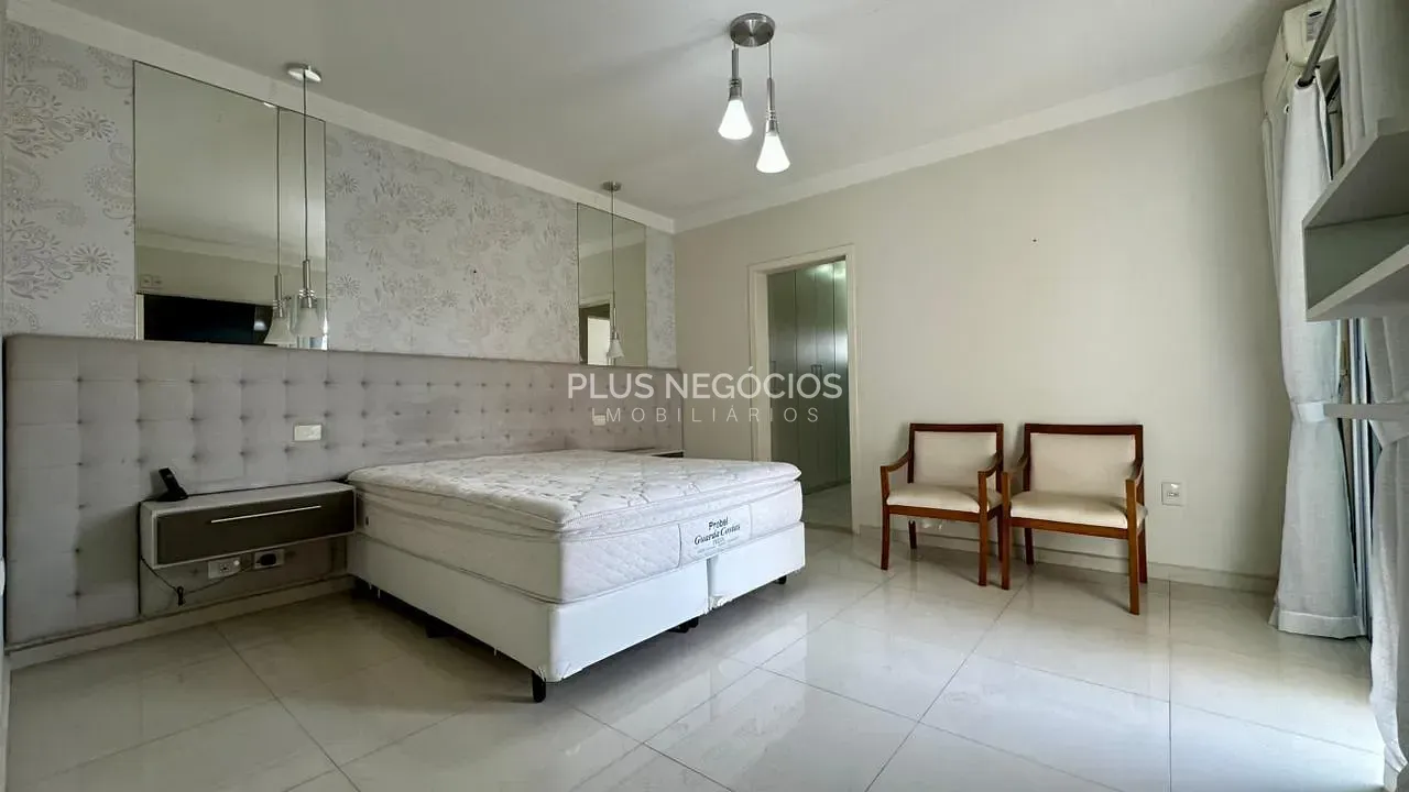 Casa, 3 quartos, 268 m² - Foto 27