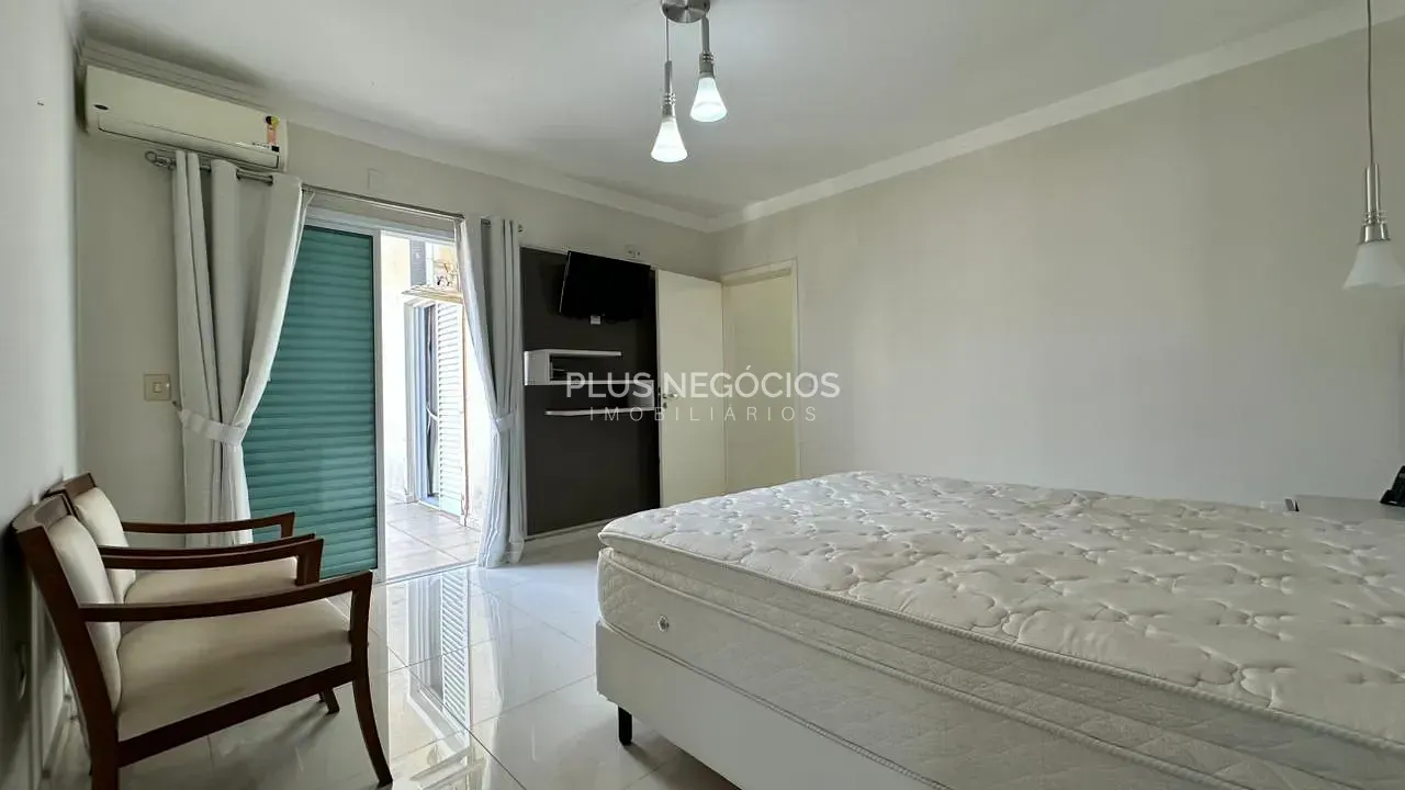 Casa, 3 quartos, 268 m² - Foto 51