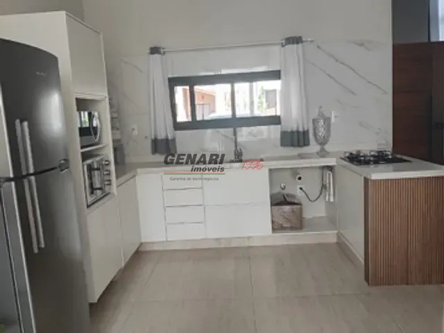 Casa com 240m² 3 quartos e 2 banheiros, à venda, no bairro Jardim Bréscia em Indaiatuba