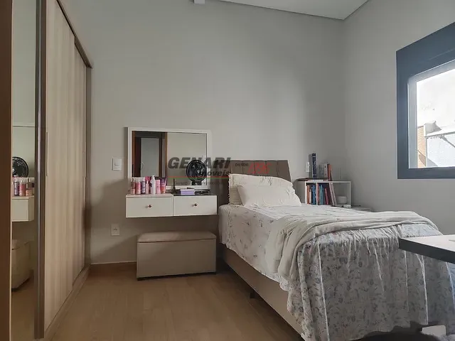 Casa com 240m² 3 quartos e 2 banheiros, à venda, no bairro Jardim Bréscia em Indaiatuba