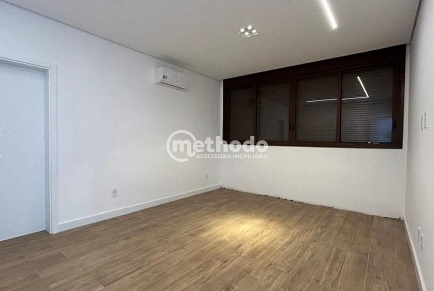 Casa, 3 quartos, 330 m² - Foto 11