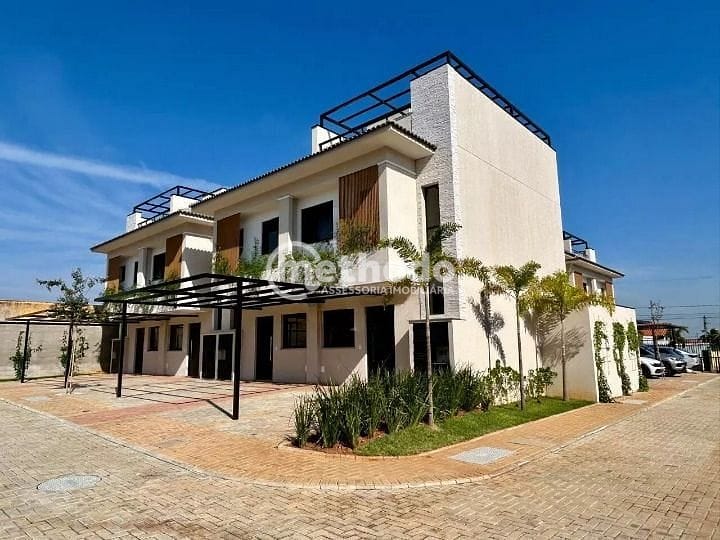 Casa, 3 quartos, 88 m² - Foto 1