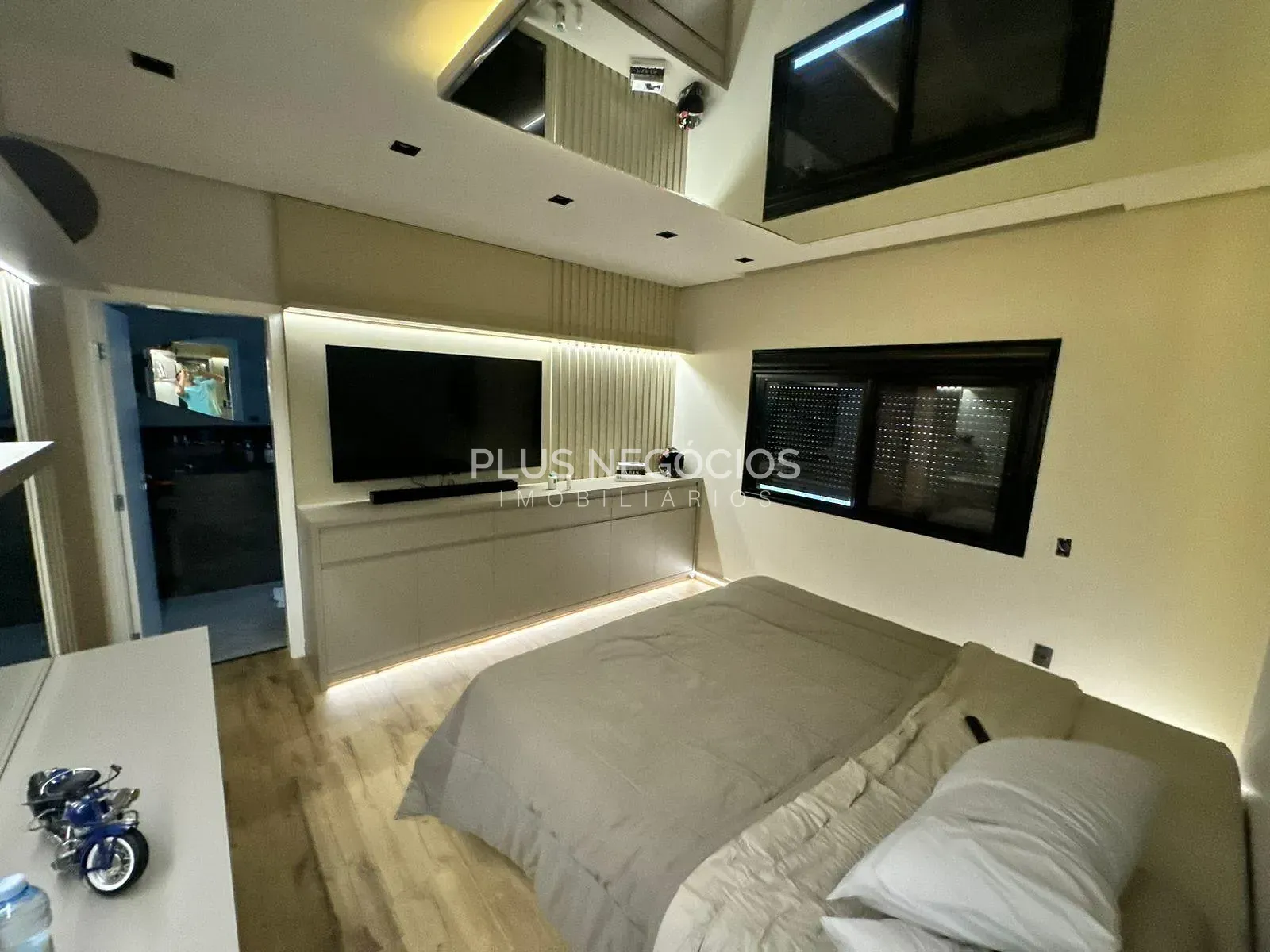 Casa, 5 quartos, 466 m² - Foto 4